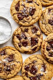Browned Butter Dark Chocolate Chunk Cookies (12)
